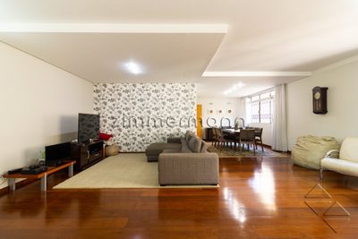 Casa, 4 quartos, 381 m² - Foto 1