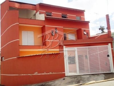 Sobrado, 3 quartos, 228 m² - Foto 2