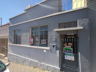 Casa, 4 quartos, 105 m² - Foto 1