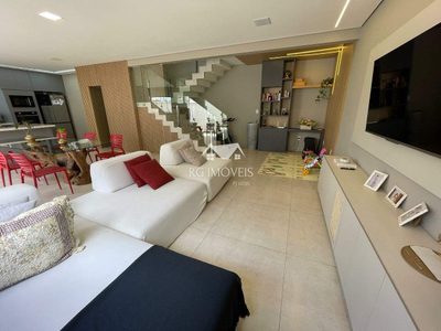Casa, 3 quartos, 196 m² - Foto 1