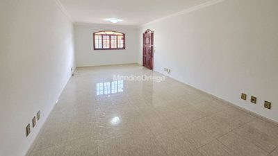 Casa, 3 quartos, 171 m² - Foto 2