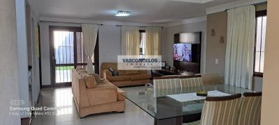 Casa, 4 quartos, 207 m² - Foto 1
