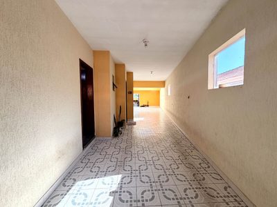 Casa, 4 quartos, 255 m² - Foto 4