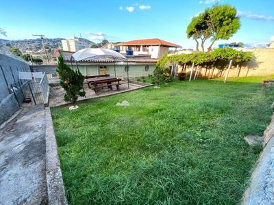 Casa, 3 quartos, 360 m² - Foto 1
