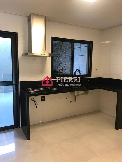 Casa, 3 quartos, 230 m² - Foto 3