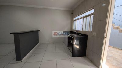 Casa, 1 quarto, 50 m² - Foto 3