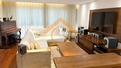 Apartamento, 3 quartos, 197 m² - Foto 2