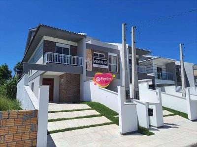 Casa, 3 quartos, 168 m² - Foto 1