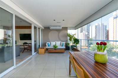 Apartamento, 2 quartos, 138 m² - Foto 4