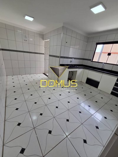 Casa, 3 quartos, 178 m² - Foto 3