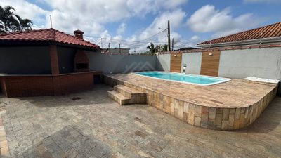 Casa, 4 quartos, 186 m² - Foto 1