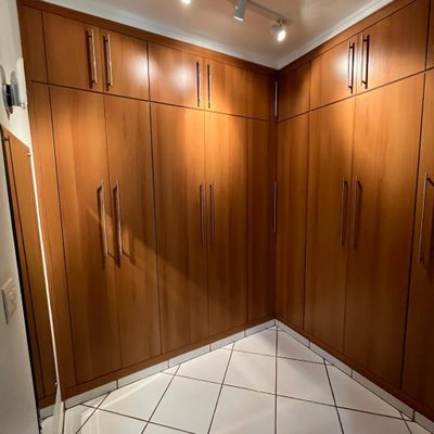 Casa, 4 quartos, 265 m² - Foto 2