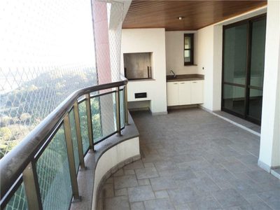 Apartamento, 3 quartos, 225 m² - Foto 2
