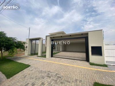 Casa, 1 quarto, 210 m² - Foto 1