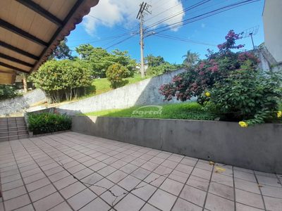 Casa, 5 quartos, 215 m² - Foto 5