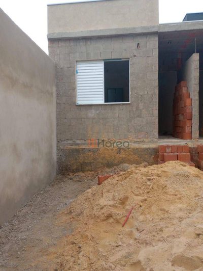 Casa, 2 quartos, 68 m² - Foto 1