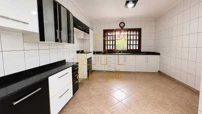 Casa, 2 quartos, 250 m² - Foto 3