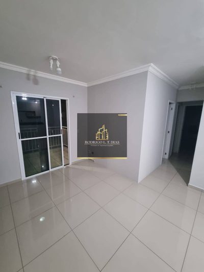 Apartamento, 3 quartos, 83 m² - Foto 2