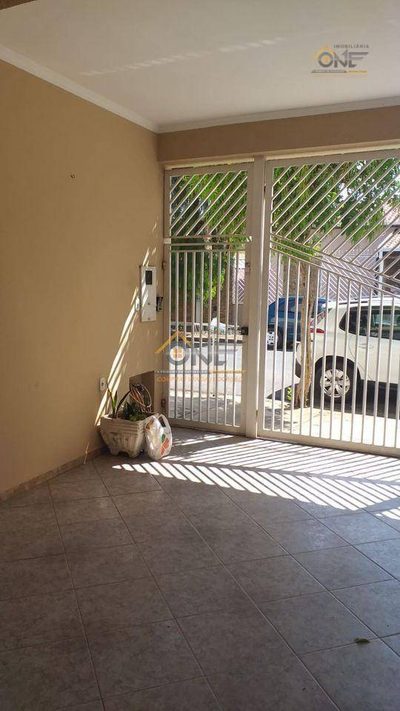 Casa, 3 quartos, 228 m² - Foto 3