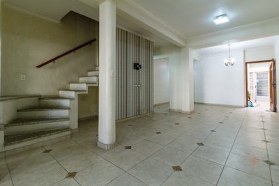 Casa, 4 quartos, 349 m² - Foto 3