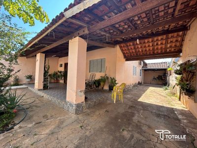 Casa, 3 quartos, 124 m² - Foto 1