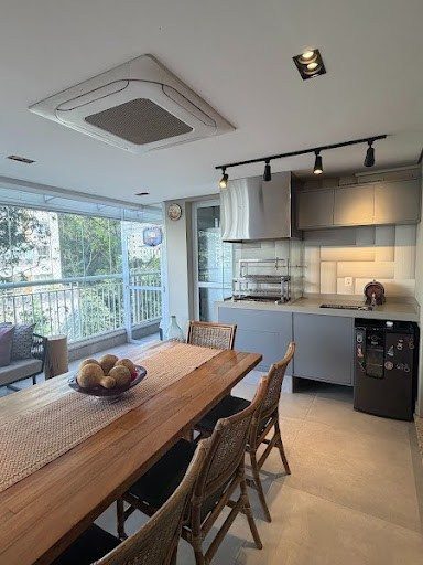 Apartamento, 3 quartos, 168 m² - Foto 1