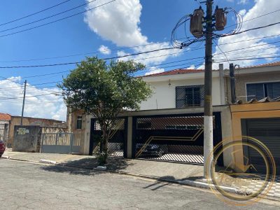 Sobrado, 3 quartos, 305 m² - Foto 2