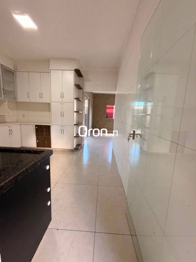 Casa, 3 quartos, 126 m² - Foto 3