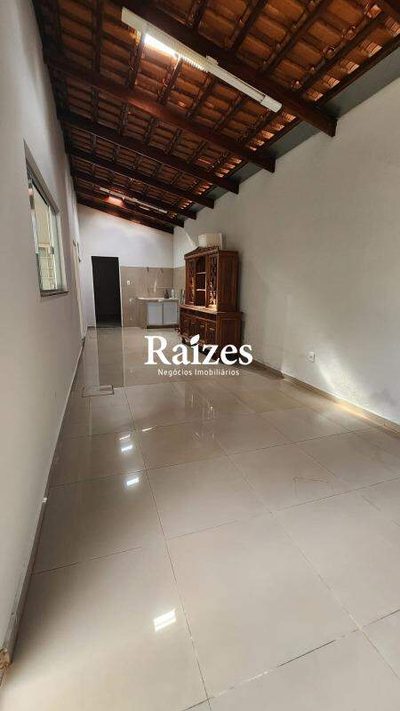 Casa, 4 quartos, 250 m² - Foto 4