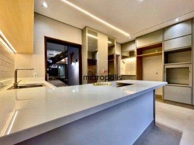 Sobrado, 3 quartos, 180 m² - Foto 1