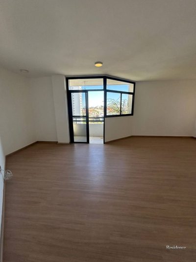 Apartamento, 3 quartos, 129 m² - Foto 1