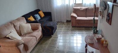 Casa, 3 quartos, 203 m² - Foto 2
