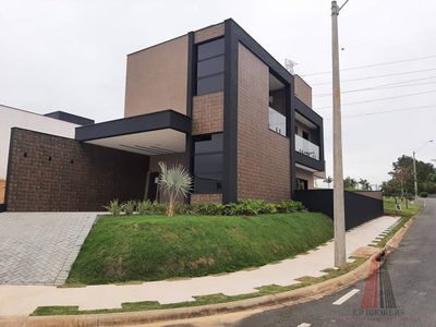 Casa, 3 quartos, 225 m² - Foto 1