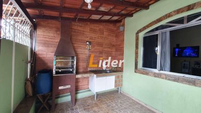 Casa, 3 quartos, 178 m² - Foto 2