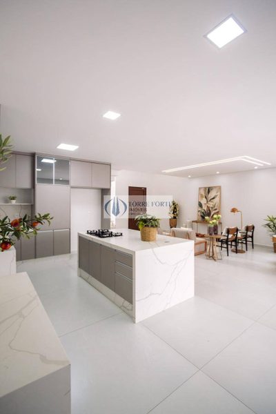Casa, 3 quartos, 328 m² - Foto 4