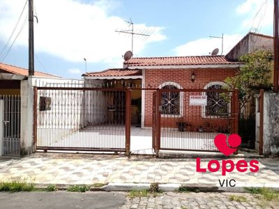 Casa, 3 quartos, 199 m² - Foto 1