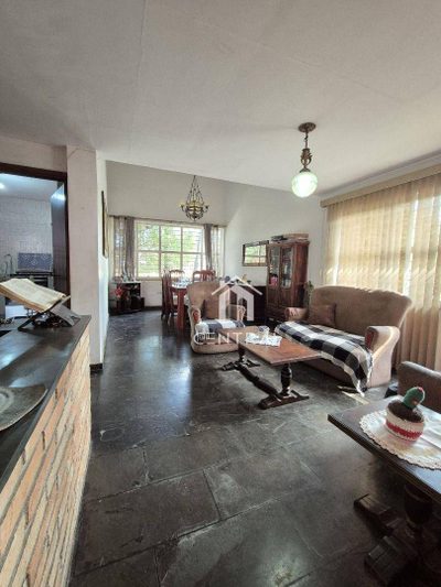 Sobrado, 5 quartos, 312 m² - Foto 4