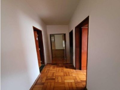 Casa, 3 quartos, 159 m² - Foto 2
