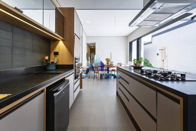 Casa, 5 quartos, 245 m² - Foto 5