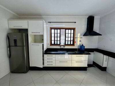 Casa, 3 quartos, 232 m² - Foto 2