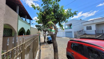 Casa, 3 quartos, 183 m² - Foto 2