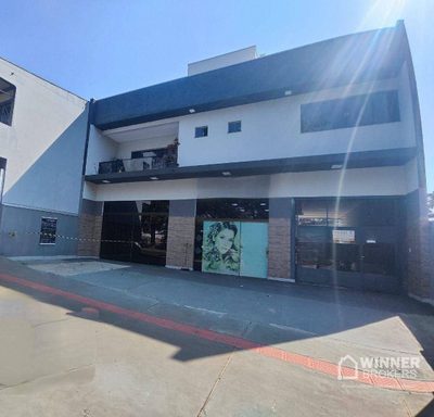 Sobrado, 3 quartos, 320 m² - Foto 1