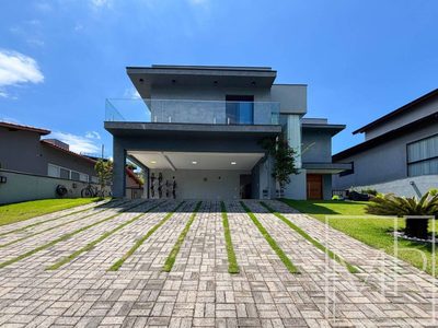 Casa, 5 quartos, 307 m² - Foto 3
