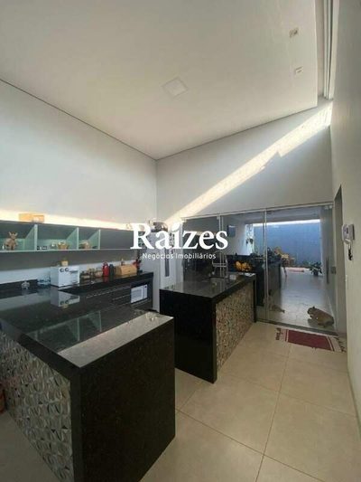 Casa, 3 quartos, 170 m² - Foto 1