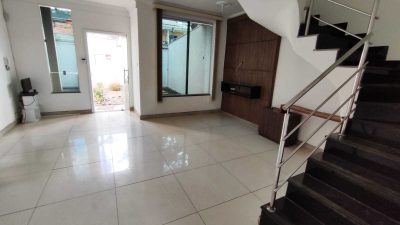 Casa, 3 quartos, 152 m² - Foto 1