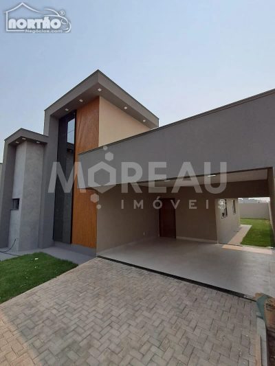 Casa, 4 quartos, 114 m² - Foto 1