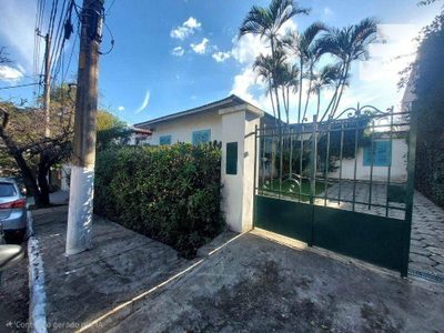 Casa, 4 quartos, 161 m² - Foto 1