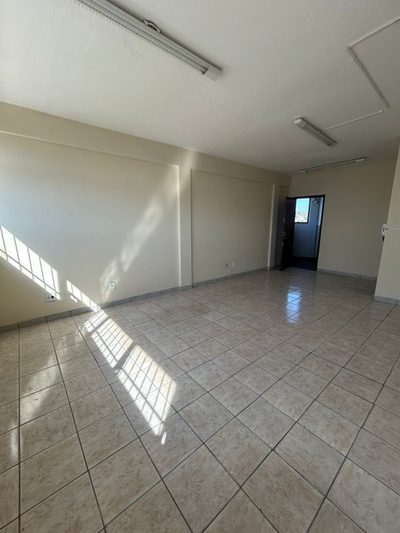 Sala-Conjunto, 28 m² - Foto 1