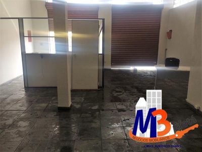 Loja-Salão, 140 m² - Foto 1