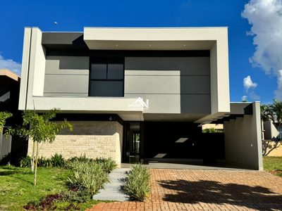 Sobrado, 4 quartos, 323 m² - Foto 1